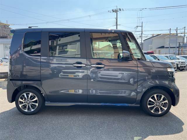 ホンダ Ｎ　ＢＯＸ カスタム ６６０ R7年 (近畿) 99