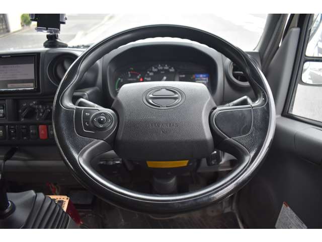 日野自動車 デュトロ ４．０ＤＴ ダブルキャブ 全低床 R1年 (近畿) 99
