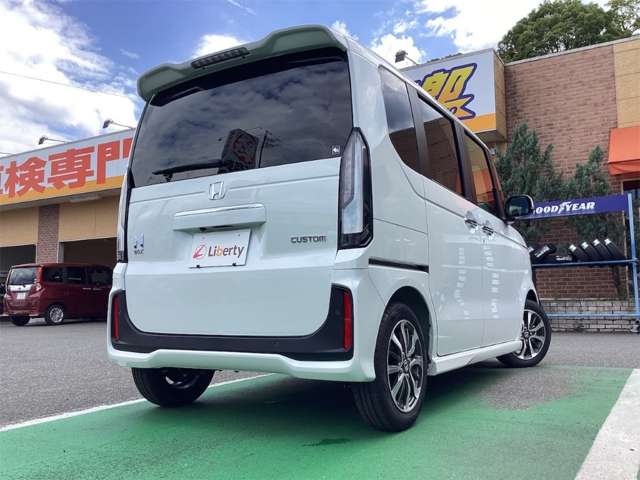 ホンダ Ｎ　ＢＯＸ カスタム ６６０ R8年 (近畿) 99