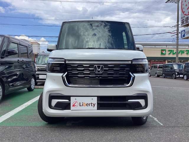 ホンダ Ｎ　ＢＯＸ カスタム ６６０ R8年 (近畿) 99