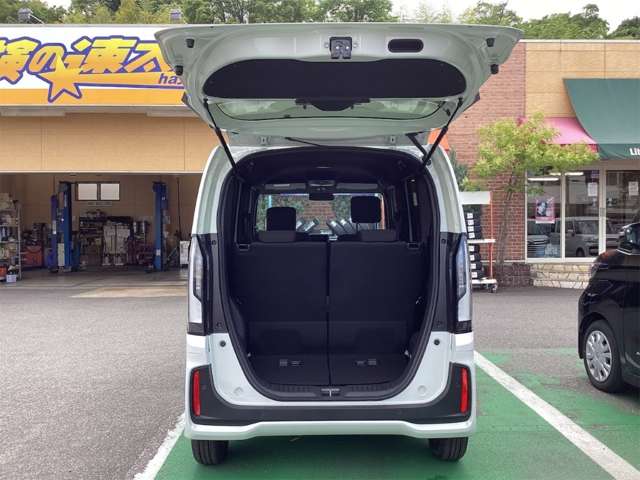 ホンダ Ｎ　ＢＯＸ カスタム ６６０ R8年 (近畿) 99