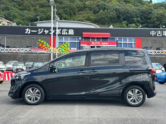 トヨタ シエンタ　ハイブリッド ハイブリッド １．５ Ｇ クエロ R3年 (中国) 99