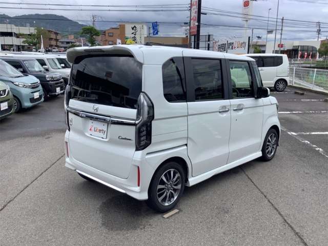 ホンダ Ｎ　ＢＯＸ カスタム ６６０ Ｌ R5年 (四国) 99