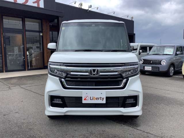 ホンダ Ｎ　ＢＯＸ カスタム ６６０ Ｌ R5年 (四国) 99