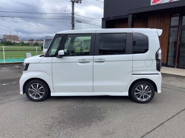 ホンダ Ｎ　ＢＯＸ カスタム ６６０ Ｌ R5年 (四国) 99