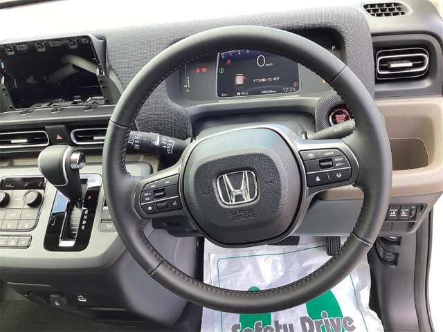 ホンダ フリード １．５ エアー ＥＸ R8年 (四国) 99