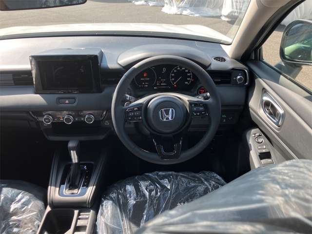 ホンダ ヴェゼル １．５ Ｅ：ＨＥＶ Ｘ R8年 (東海) 99