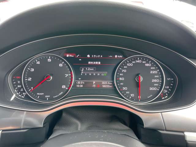 アウディ Ａ６　アバント ２．０ ＴＦＳＩ クワトロ Ｓラインパッケージ ４ＷＤ H27年 () 99