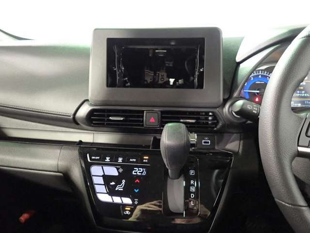 日産 デイズ ６６０ ハイウェイスターＸ R8年 () 99