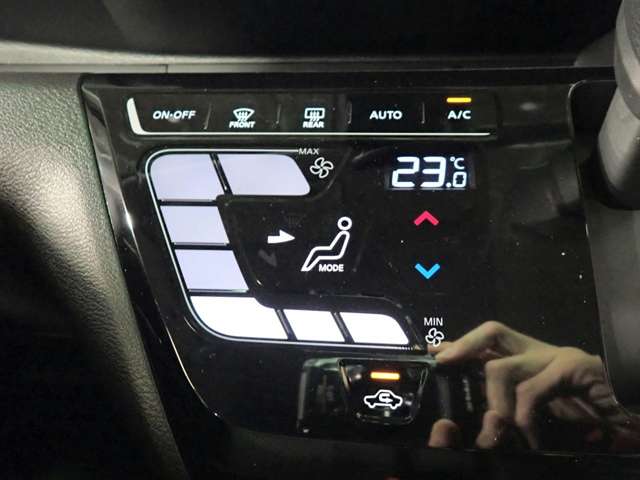 日産 デイズ ６６０ ハイウェイスターＸ R8年 () 99
