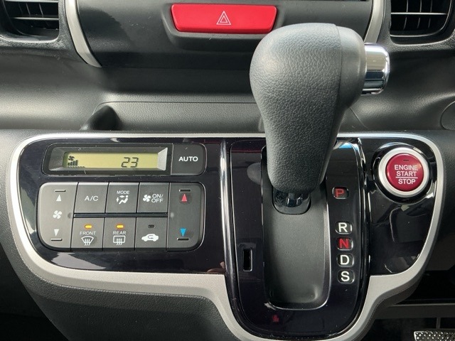 ホンダ Ｎ　ＢＯＸ ６６０ Ｇ ターボＳＳパッケージ H25年 (近畿) 99