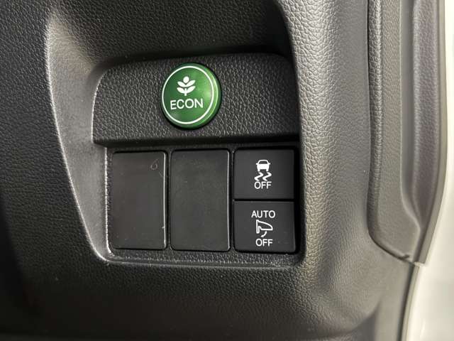 ホンダ Ｎ−ＯＮＥ ６６０ プレミアム ツアラー R1年 () 99