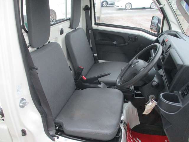 ダイハツ ハイゼットトラック ６６０ スタンダード ３方開 ４ＷＤ H28年 () 99
