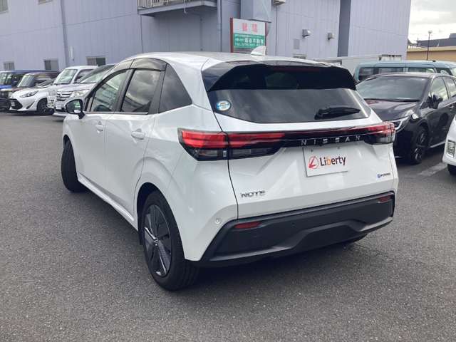 日産 ノート １．２ Ｘ R3年 (近畿) 99