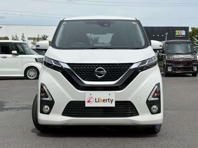 日産 デイズ ６６０ ハイウェイスターＧターボ プロパイロット エディション R1年 () 99