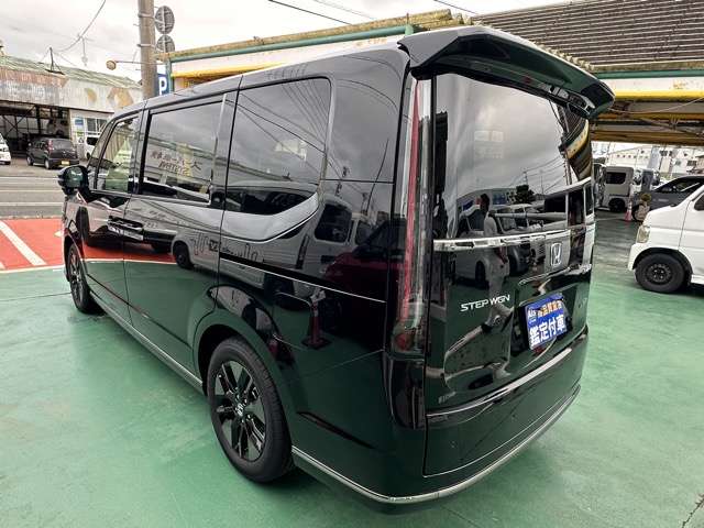 ホンダ ステップワゴン　ハイブリッド ２．０ Ｅ：ＨＥＶ スパーダ R8年 () 99