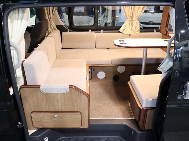 トヨタ ハイエースバン キャンピング R2年 (北海道) 99