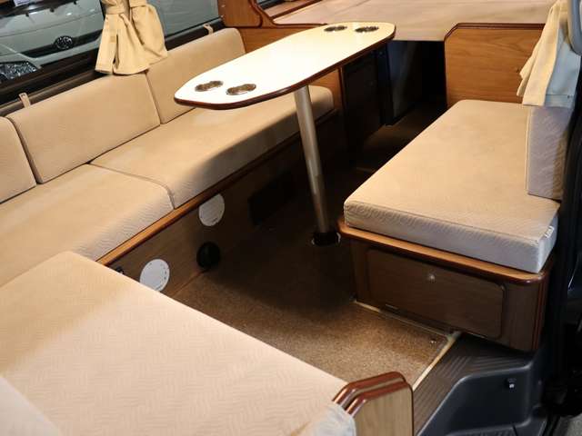 トヨタ ハイエースバン キャンピング R2年 (北海道) 99