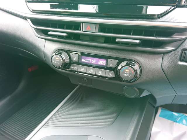 日産 ノート １．２ Ｓ ＦＯＵＲ ４ＷＤ R3年 (東北) 99