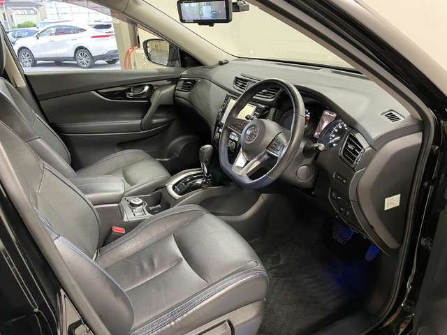 日産 エクストレイル ２．０ ＡＵＴＥＣＨ Ｉパッケージ ２列車 ４ＷＤ R1年 () 99