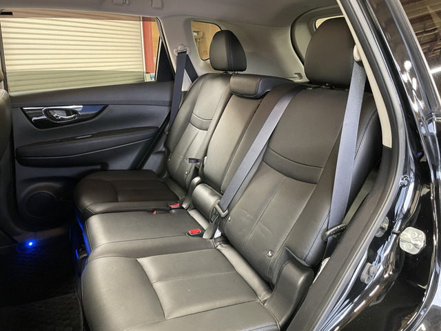 日産 エクストレイル ２．０ ＡＵＴＥＣＨ Ｉパッケージ ２列車 ４ＷＤ R1年 () 99