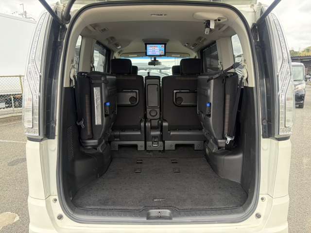 日産 セレナ ２．０ ハイウェイスター Ｖセレクション＋ＳＡＦＥＴＹ Ｓ－ＨＹＢＲＩＤ H27年 () 99