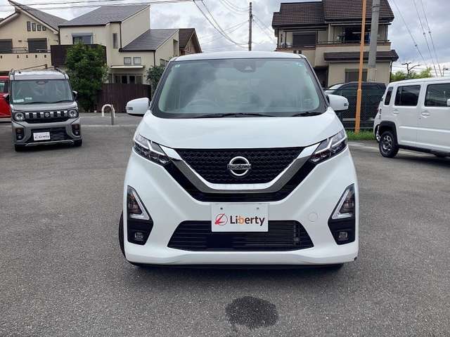 日産 デイズ ６６０ ハイウェイスターＸ R4年 () 99