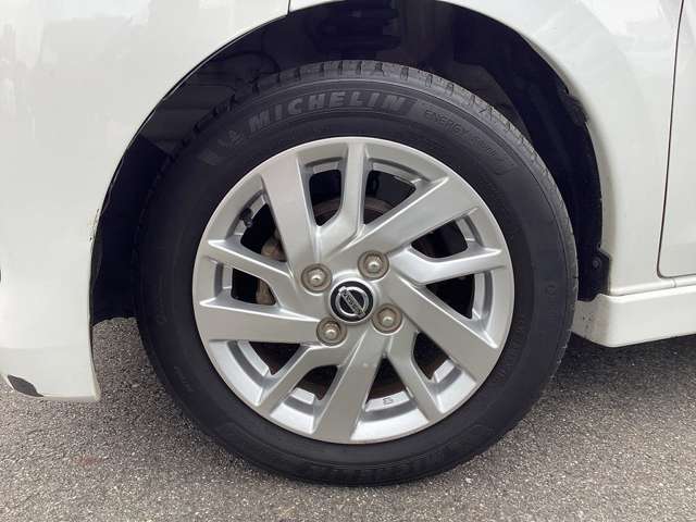 日産 デイズ ６６０ ハイウェイスターＸ R4年 () 99