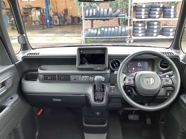 ホンダ Ｎ　ＢＯＸ カスタム ６６０ ターボ R8年 (近畿) 99