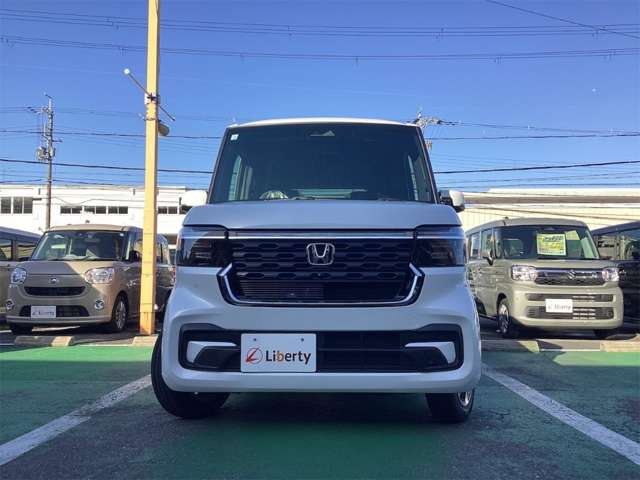 ホンダ Ｎ　ＢＯＸ カスタム ６６０ R8年 (近畿) 99