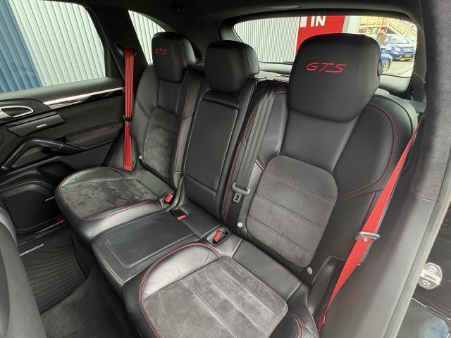ポルシェ カイエン ＧＴＳ ティプトロニックＳ ４ＷＤ H29年 (近畿) 99