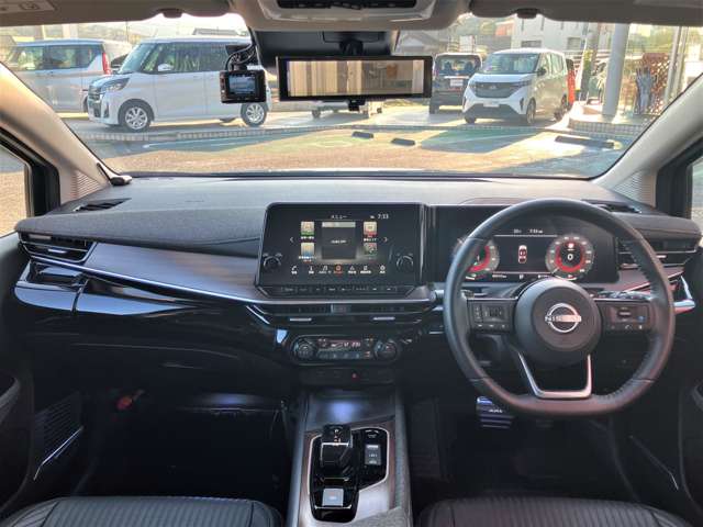 日産 ノートオーラ １．２ Ｇ ＦＯＵＲ レザーエディション ４ＷＤ R3年 (中国) 99