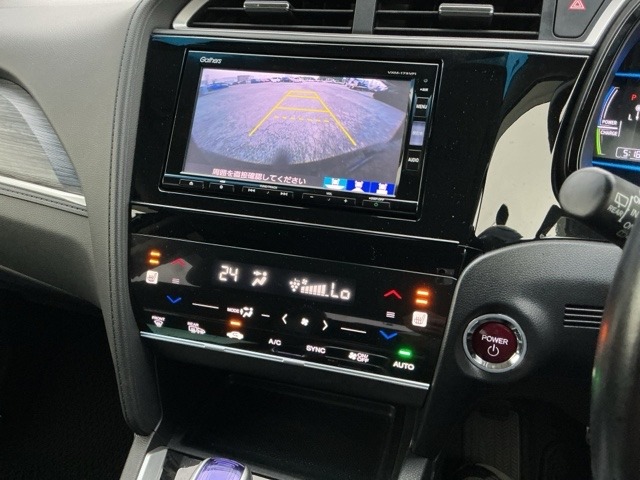 ホンダ シャトル １．５ ハイブリッド Ｚ H29年 (近畿) 99