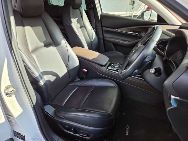 マツダ ＣＸ−３０ ２．０ ２０Ｓ Ｌパッケージ R2年 (関東) 99