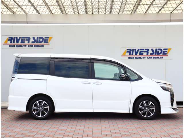トヨタ ヴォクシー ２．０ ＺＳ 煌ＩＩ R1年 (関東) 99