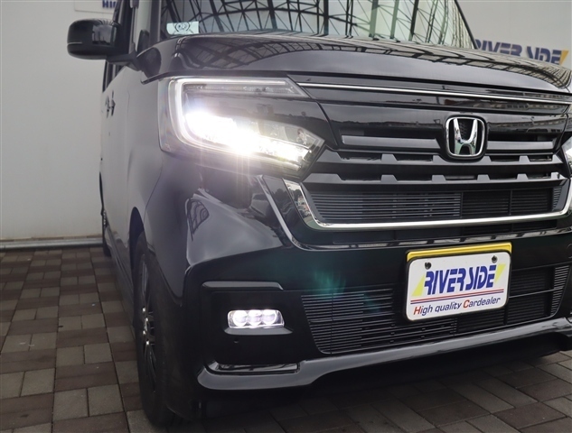 ホンダ Ｎ　ＢＯＸ カスタム ６６０ Ｌ ターボ スタイルプラス ブラック R4年 (関東) 99