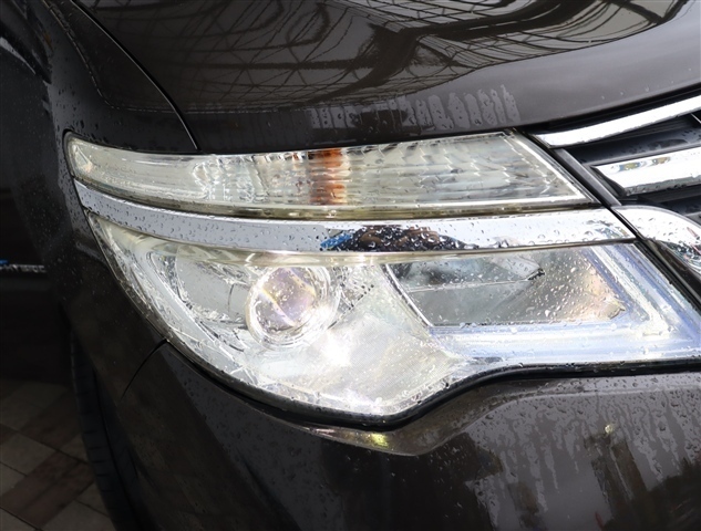 日産 セレナ ２．０ ハイウェイスター Ｓ－ＨＹＢＲＩＤ H26年 (関東) 99