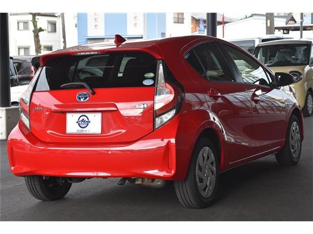 トヨタ アクア １．５ Ｇ H30年 (東海) 99