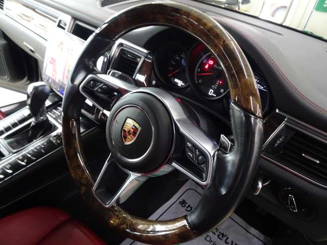 ポルシェ マカン ターボ ＰＤＫ ４ＷＤ H28年 (東海) 99