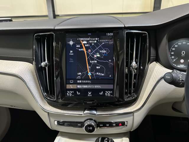 ボルボ ＸＣ６０ Ｔ５ ＡＷＤ インスクリプション ４ＷＤ H30年 (関東) 99