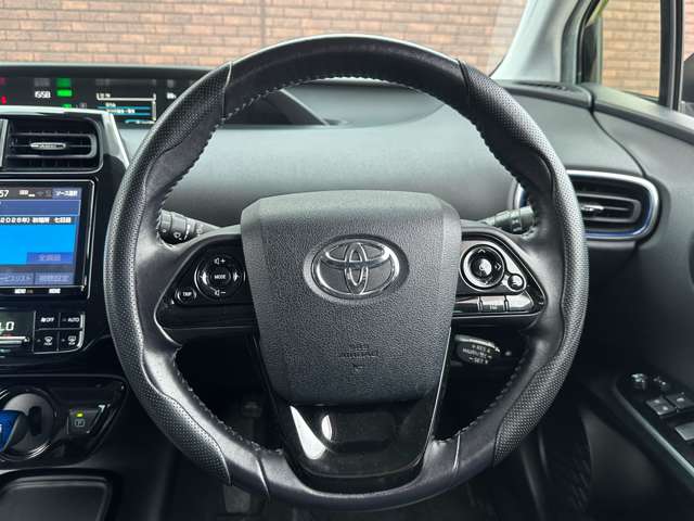 トヨタ プリウス １．８ Ｓ ツーリングセレクション R2年 () 99