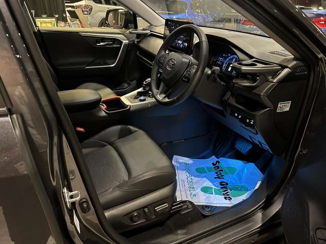 トヨタ ＲＡＶ４ ２．０ アドベンチャー オフロード パッケージＩＩ ４ＷＤ R5年 (関東) 99
