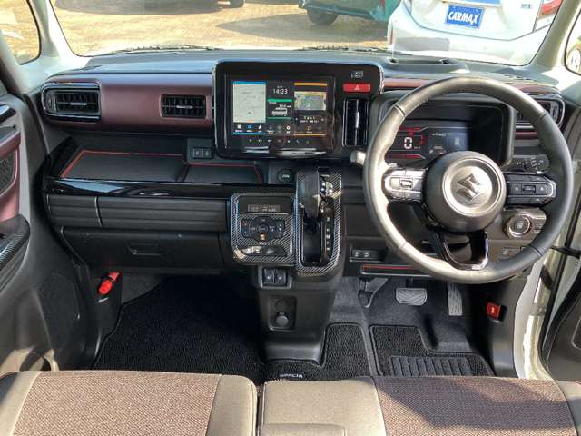 スズキ スペーシア　ギア ６６０ カスタム ハイブリッド ＸＳターボ ４ＷＤ R7年 () 99
