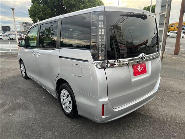 トヨタ ヴォクシー ２．０ Ｘ H28年 (九州・沖縄) 99