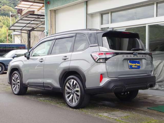 スバル フォレスター　ハイブリッド ２．５ プレミアム Ｓ：ＨＥＶ ＥＸ ４ＷＤ R7年 (東海) 99