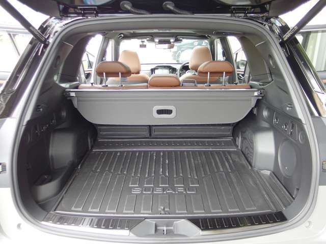 スバル フォレスター　ハイブリッド ２．５ プレミアム Ｓ：ＨＥＶ ＥＸ ４ＷＤ R7年 (東海) 99