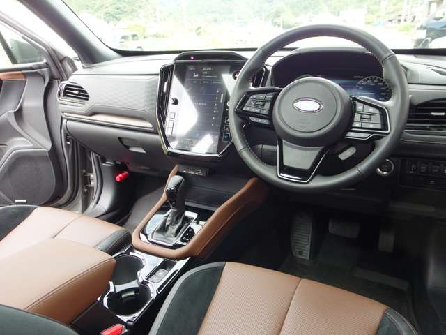 スバル フォレスター　ハイブリッド ２．５ プレミアム Ｓ：ＨＥＶ ＥＸ ４ＷＤ R7年 (東海) 99