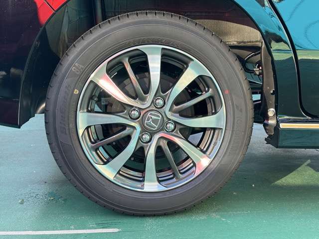 ホンダ Ｎ　ＢＯＸ カスタム ６６０ R8年 (東海) 99