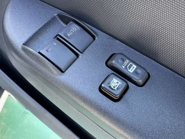 トヨタ ハイエースバン ２．０ ＤＸ ロング ＧＬパッケージ R7年 (東海) 99
