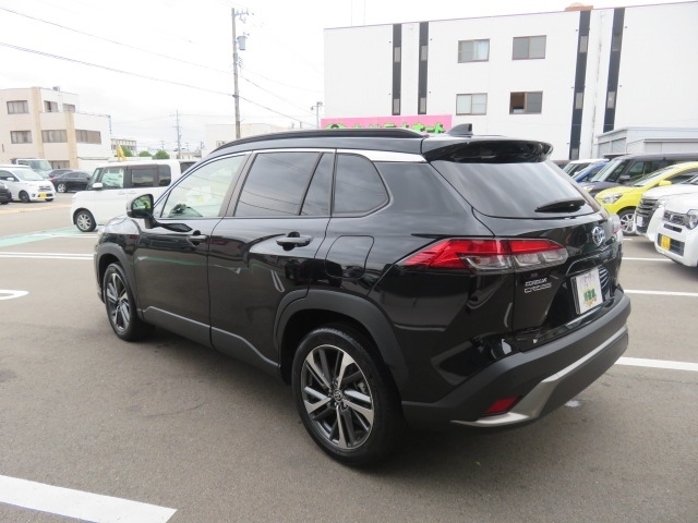 トヨタ カローラクロス　ハイブリッド １．８ ハイブリッド Ｚ Ｅ－ＦＯＵＲ ４ＷＤ R5年 (甲信越・北陸) 99